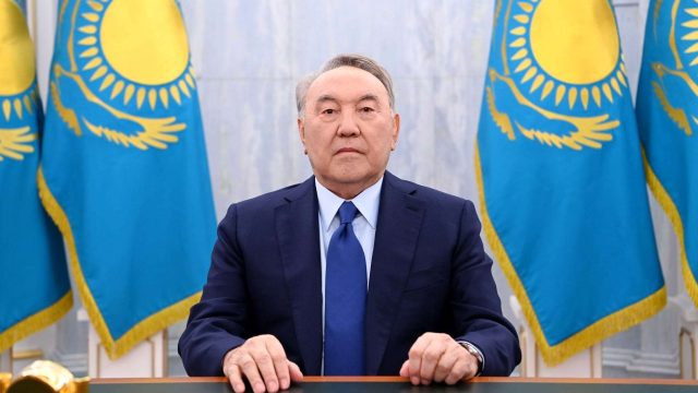 Қасым-Жомарт Тоқаев Елбасы туралы заңға қол қойды