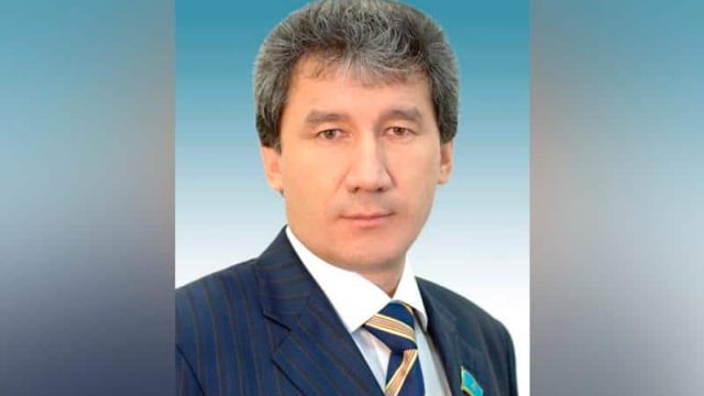 Шавхат Өтемісов орталық сайлау комиссиясының мүшесі болды