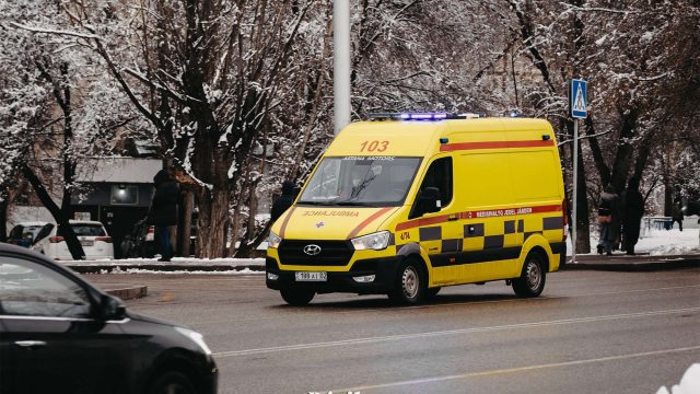 Астанада фельдшерге шабуыл жасаған адам қамалды