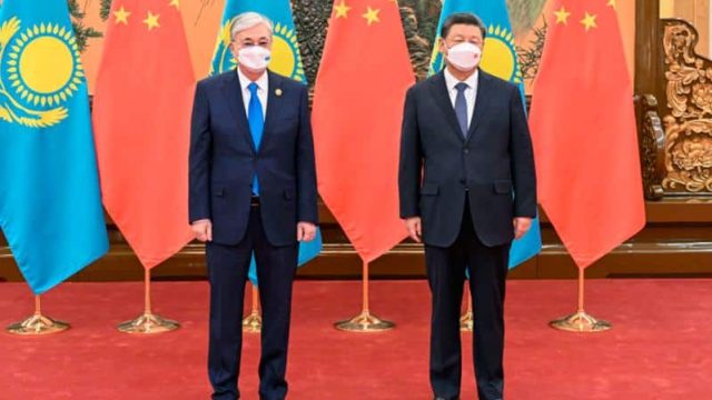 Қасым-Жомарт Тоқаев ҚХР төрағасымен келіссөз жүргізді