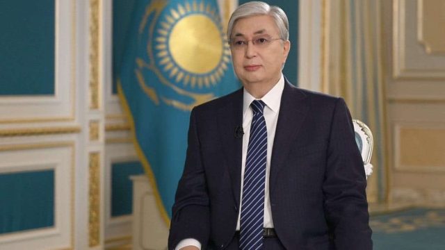 Тоқаев тағы да мемлекеттік арнаға сұхбат берді