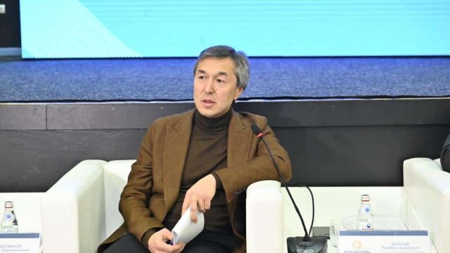 Райымбек Баталов президенттің штаттан тыс кеңесшісі болды