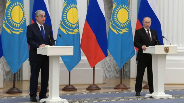 Тоқаев 2030 жылы ЭКСПО көрмесін Мәскеуде өткізуді қолдады