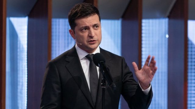 Зеленский Қазақстанда Путинмен кездесуге дайын екенін айтты