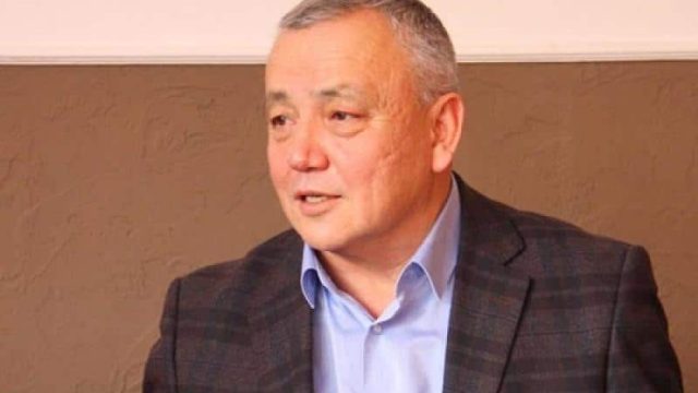 Мәжілістің тағы бір депутаты өкілетін тоқтатты
