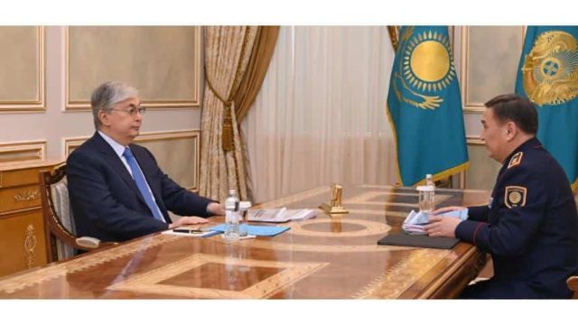 Ахметжанов президентке ішкі істер министрлігінің жұмысы туралы есеп берді