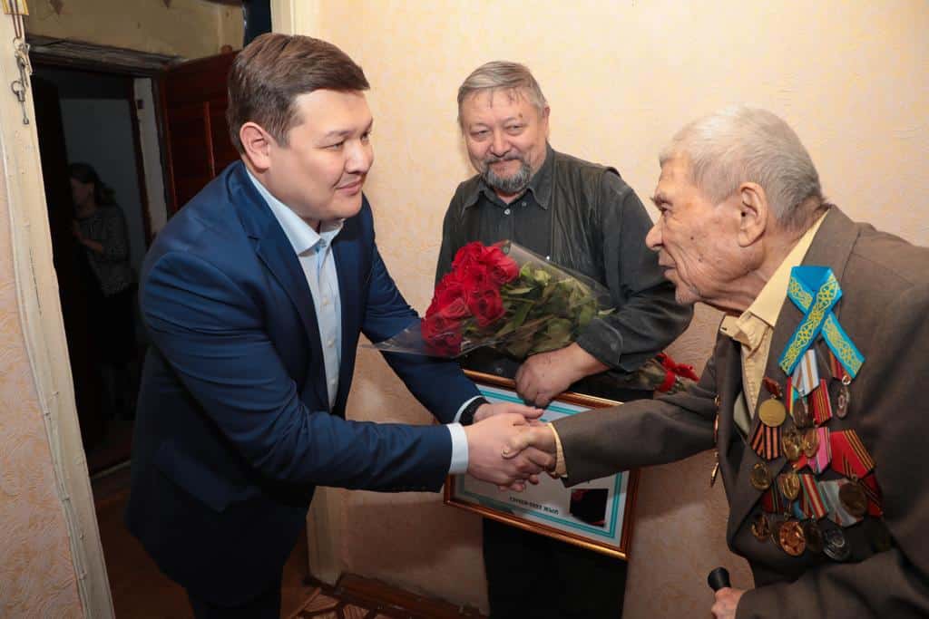 Amanat партиясы: өңірлердегі кездесулер еліміздің шығысында жалғасты