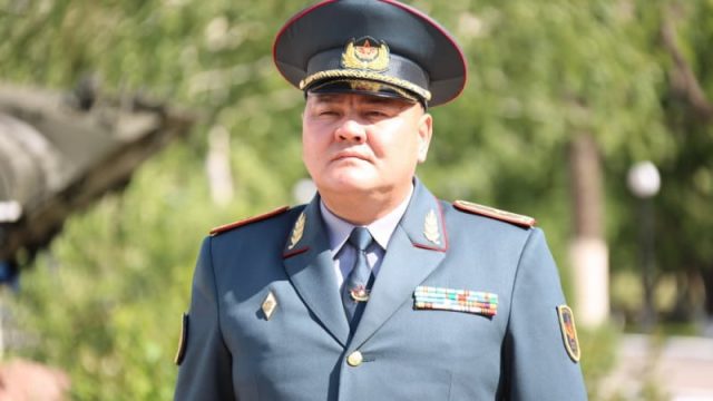 Генерал-майор Қайдар Қарақұлов тергеу изоляторынан босатылды