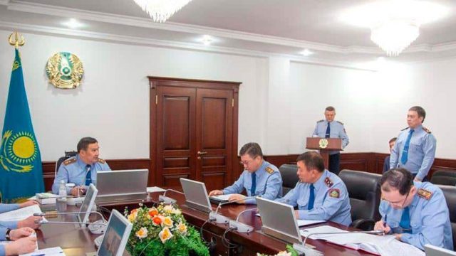 Ішкі істер министрі бірқатар басшыны тағайындады