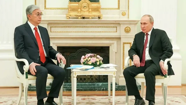 15 полицей қаза болды: Қасым-Жомарт Тоқаев Ресей президентіне көңіл айтты