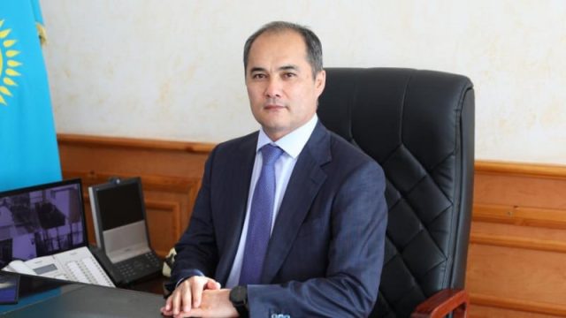 Жезқазған әкімі Қайрат Әбсаттаров қызметінен кетті