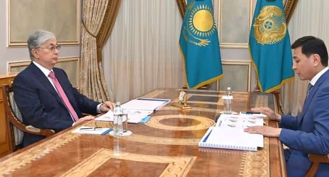 Мемлекет басшысы Нұр-Сұлтан әкімі Алтай Көлгіновты қабылдады