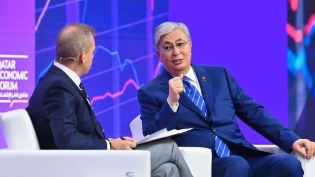 Тоқаев Ресей-Украина қақтығысын бейбіт жолмен реттеуге қатысты пікір білдірді