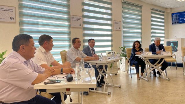Алматының қоғамдық кеңесі сыбайлас жемқорлыққа қарсы комитет құру туралы шешім қабылдады