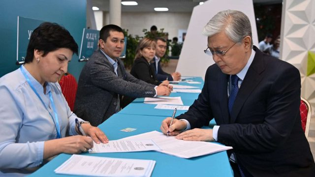 Қазақстан президенттігіне үміткерлерді ұсыну қашан басталады?