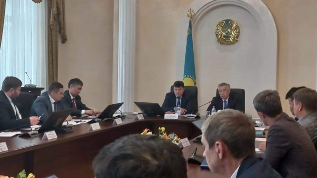 Қостанайда электр тарифін кезең-кезеңмен жою туралы пилоттық жоба таныстырылды