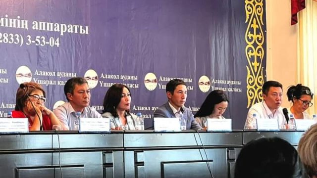 Алакөл ауданында әйелдер кәсіпкерлігін дамыту тақырыбында кездесу өтті