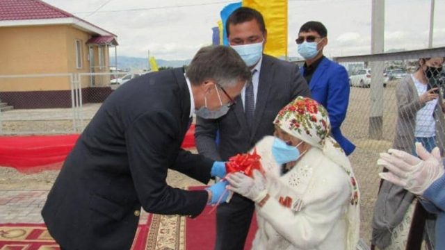 Алматы облысының Кеген ауданында көпбалалы жанұялар баспаналы болды