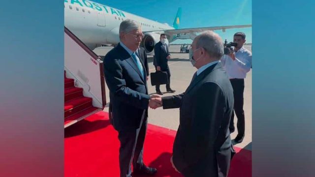 Тоқаев ресми сапармен Әзірбайжанға барды
