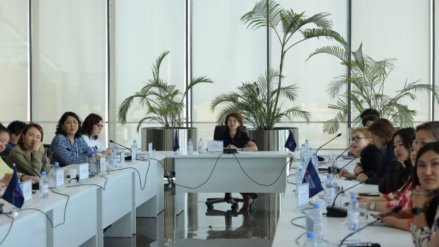 Елордада IT-технологиялар саласындағы әйелдердің әлеуетін дамыту жобаларының таныстырылымы өтті