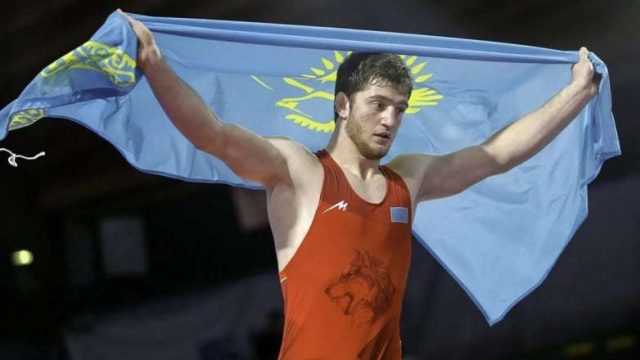 Қазақстандық спортшы еркін күрестен әлем чемпионы атанды