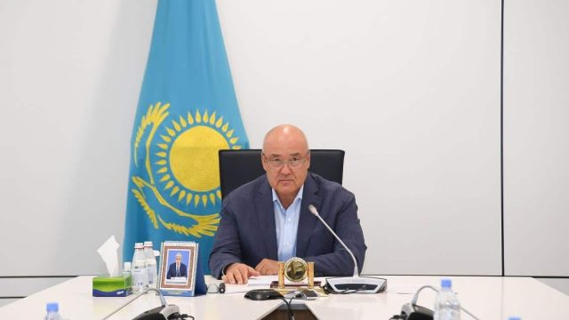 Өмірзақ Шөкеев: Жұмыспен қамту – басты міндет