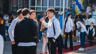 мектеп, оқушы, мектеп формасы. Алматы