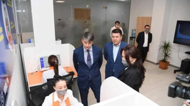 Түркістан облысында денсаулық сақтау мәселелеріне қатысты call-орталық ашылды