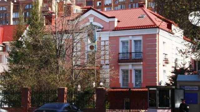 Қазақстан Украинадағы елшіліктің қызметкерлерін эвакуациялауды жоспарлап отыр