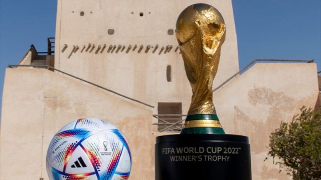 Қатар әмірі Тоқаевты футболдан әлем чемпионатына шақырды