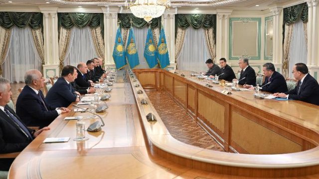 Президент ТМД үкіметтері басшылары кеңесінің мүшелерімен кездесті