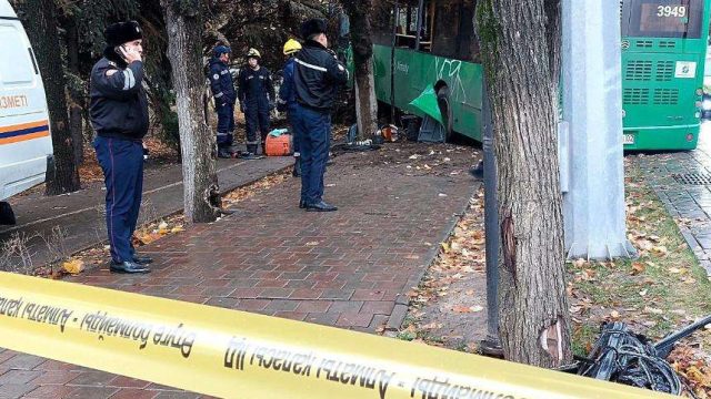 Алматыда автобустар соғысып, адам қаза болған іс бойынша сот басталды
