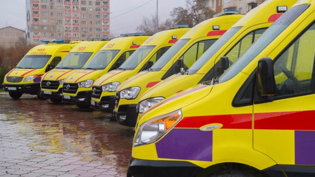 Алматы облысында 35 жаңа жедел жәрдем көлігінің кілті табысталды