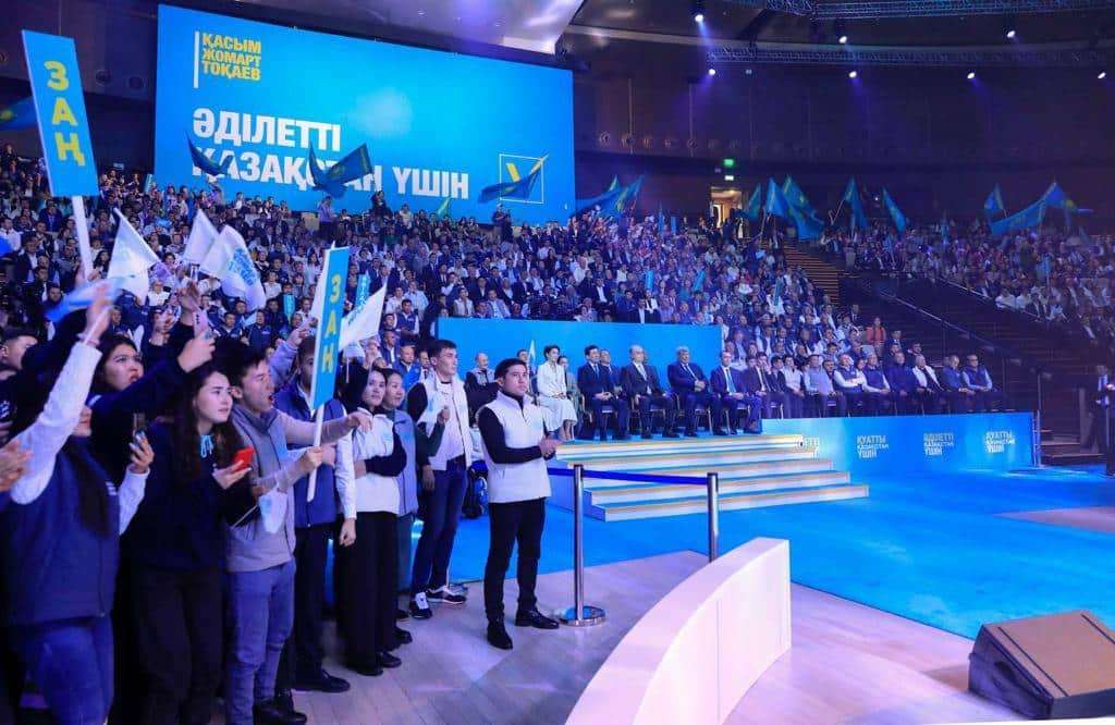 Тоқаев: Біз мемлекеттілігіміздің жаңа дәуіріне аяқ басамыз