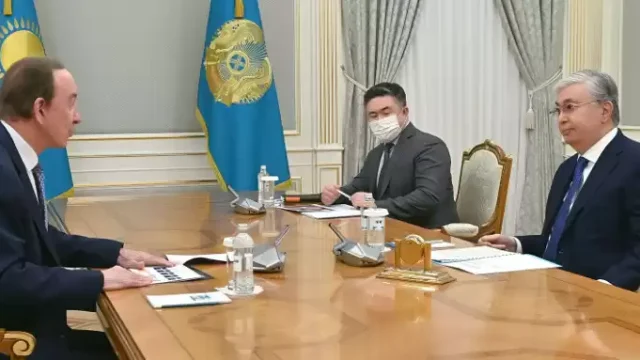 Мемлекет басшысы Air Astana президентін қабылдады
