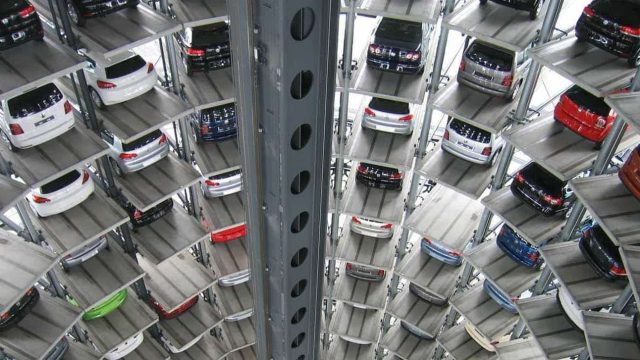Алматыда көпқабатты автотұрақтардың құрылысы қашан басталады?