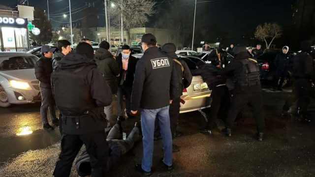 Шымкентте қылмыстық топтар арасындағы қарулы төбелестің алды алынды