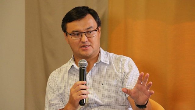 Журналист Руслан Ербота: Шетелде баспасөз картасын «есік ашқыш» деп атайды