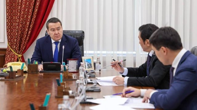Әлихан Смайылов: Биыл инфляцияны екі есе төмендету керек