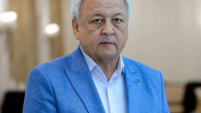 Мереке Құлкенов: Атаңа не қылсаң, алдыңа сол келеді