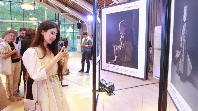Қазақстандық фотографтар HUAWEI P60 смартфоны сериясына Алматы көрінісін түсірді