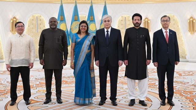 Мемлекет басшысы бірқатар мемлекеттің елшілерінен сенім грамотасын қабылдады