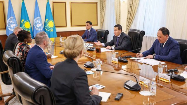 Премьер-министр БҰҰ бас хатшысының орынбасарымен кездесті
