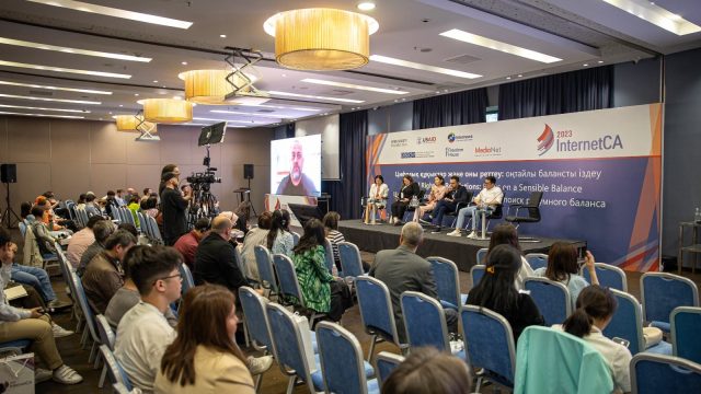 «Орталық Азиядағы цифрлық құқық жағдайы нашар»: InternetCA-2023 форумында не айтылды?