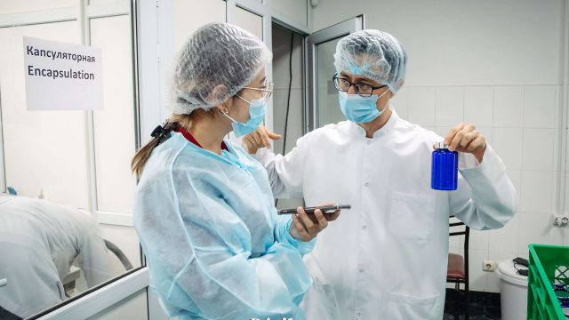 Өндіріс орнынан репортаж: Биологиялық белсенді қоспа қалай өндіріледі?