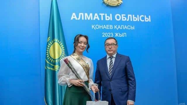 Алматы облысының әкімі «Алтын белгі» иегерлерін марапаттады