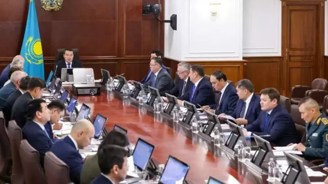 Әлихан Смайылов жылыту маусымына дайындық жұмысын сынға алды