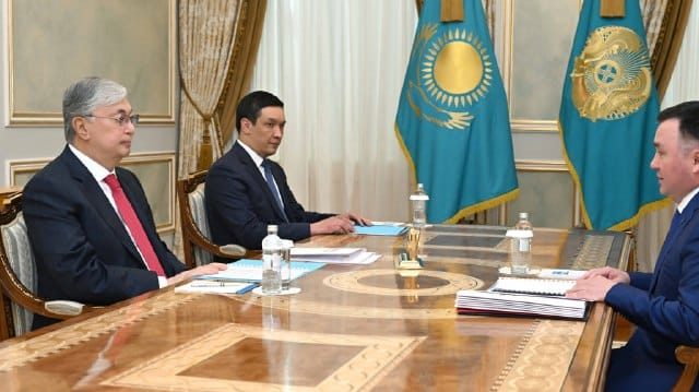 Президент жоғарғы сот төрағасы Асламбек Мерғалиевті қабылдады