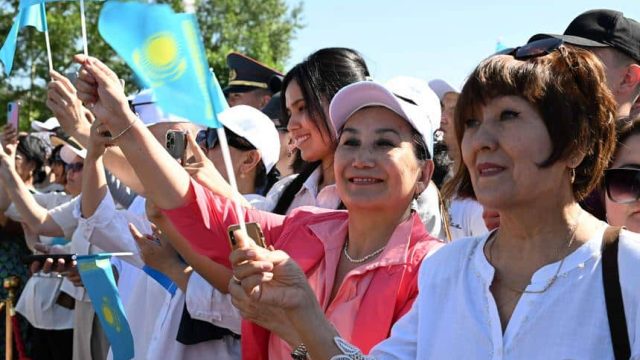 Қазақстан халқының 73%-ы болашаққа сеніммен қарайды – ҰСБ