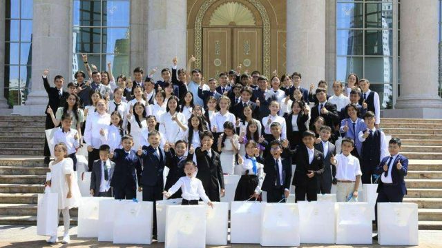 70-ке жуық оқушыға Ақордада экскурсия ұйымдастырылды